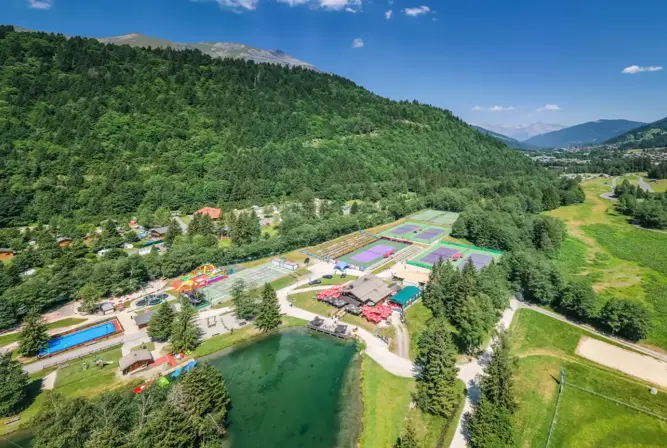 Les Contamines-Outdoor leisure area (3).webp