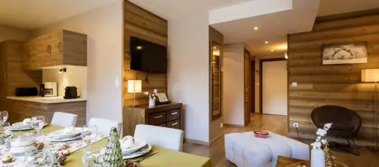 Number 6 **** (c.82m2) sleeps 6-8: