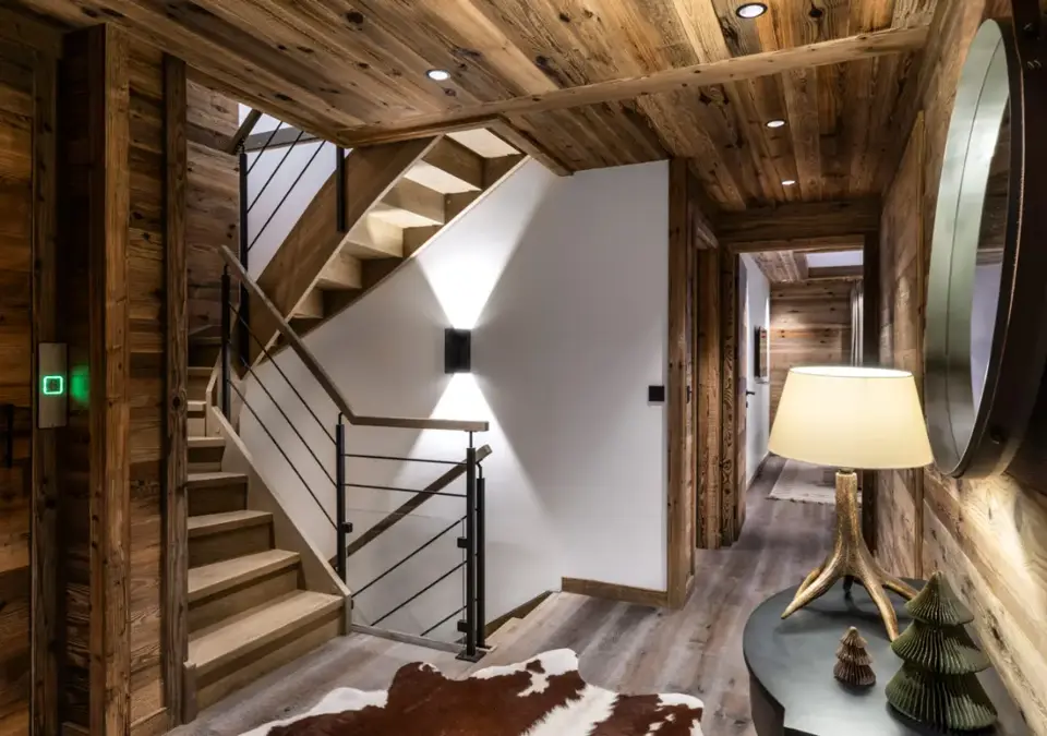 Silverstone_Chalet 6 (P.Gal) (4).webp
