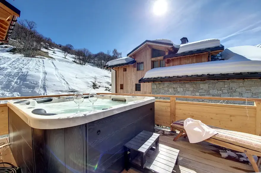 Chalet Edelweiss-Le Bettex-Hot tub .webp
