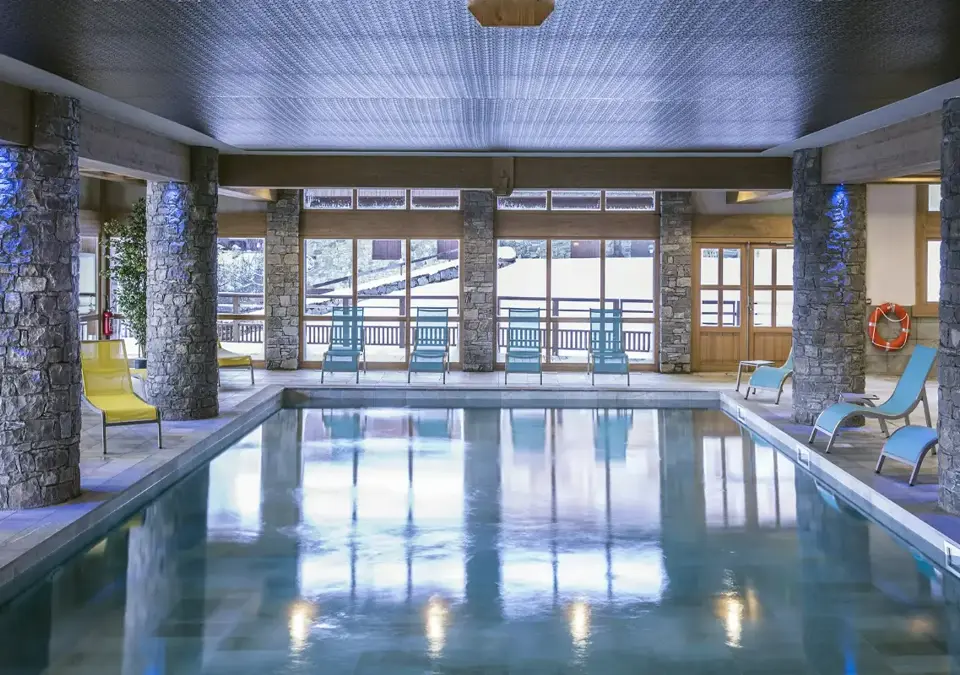 La Grange aux Fees-Valmorel-Indoor pool.webp