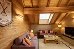 Adrien-Valloire-Apt 9 (8).webp