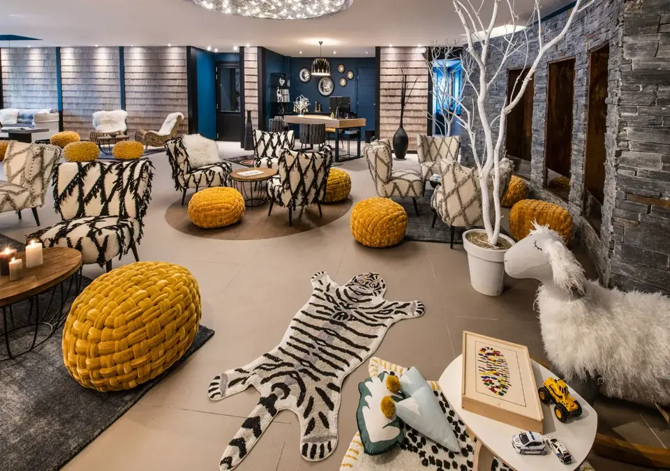 Montana Plein Sud-Val Thorens-Reception lounge (2).webp