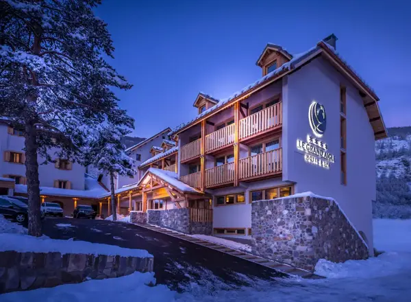 Grand Aigle (Serre Chevalier) - Exterior OPT (4)