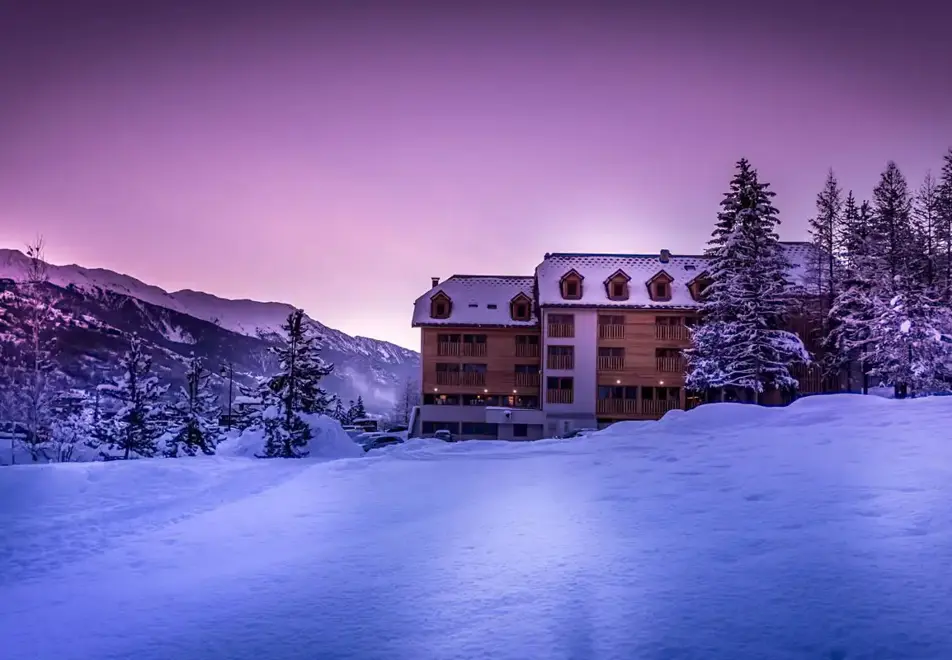 Grand Aigle, Serre Chevalier (hotel) - Easy access to the vast skiing area of Serre Chevalier