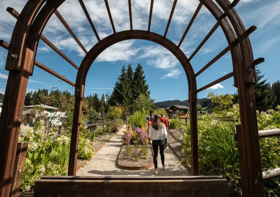 Les Gets Pere Delavay's botanical Garden (©Mel_Carle).webp