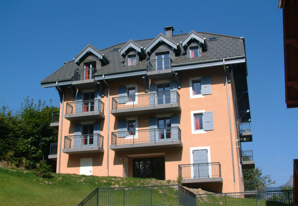 Les Arolles, St Gervais (self catered apartment) - Located in quiet area