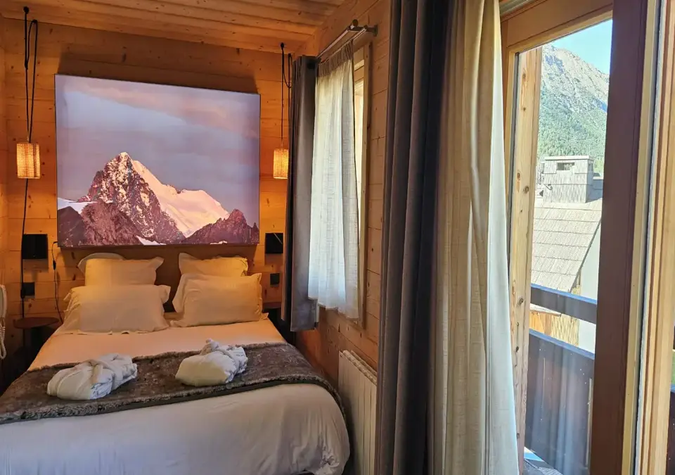Chalet Blanc-Montgenevre-Junior suite (2).webp