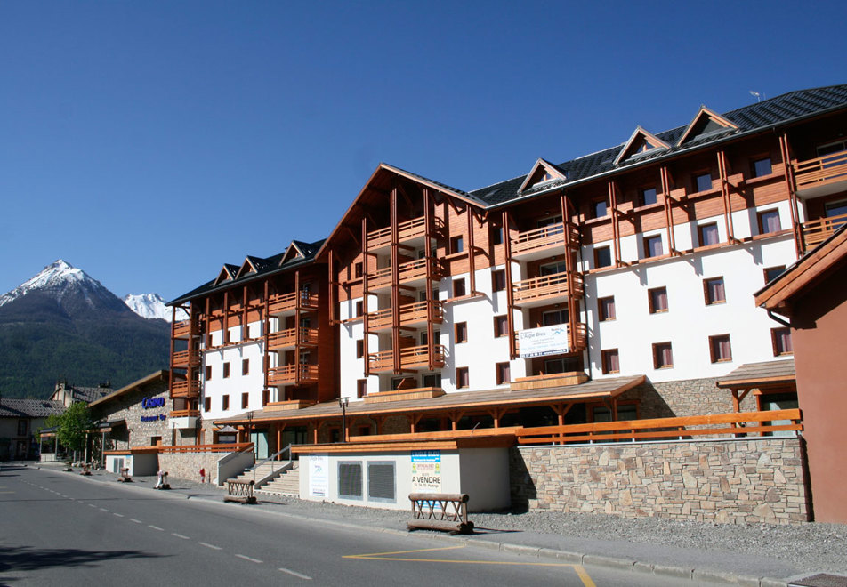 Aigle Bleu, Briancon (self catered apartment) - exterior