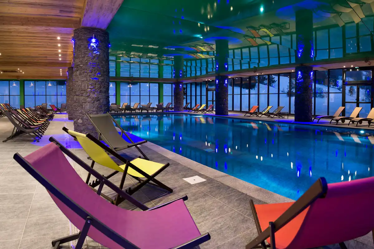 Les Chalets du Flambeau, Val Cenis (self catered apartments) - Indoor Pool