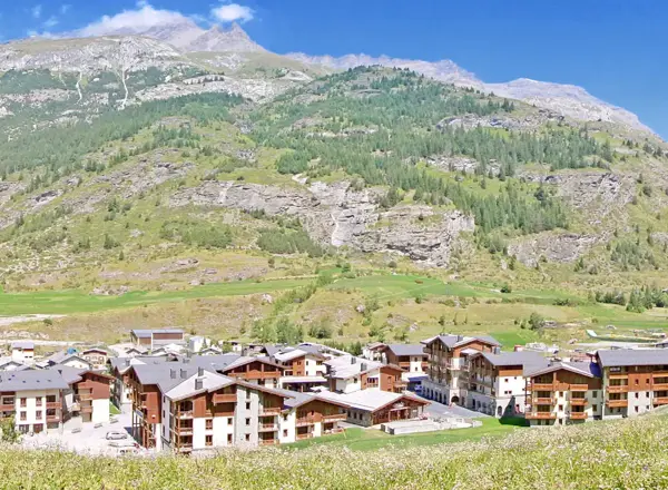 Les Balcons de Village (Val Cenis) exteriors (1) OPT