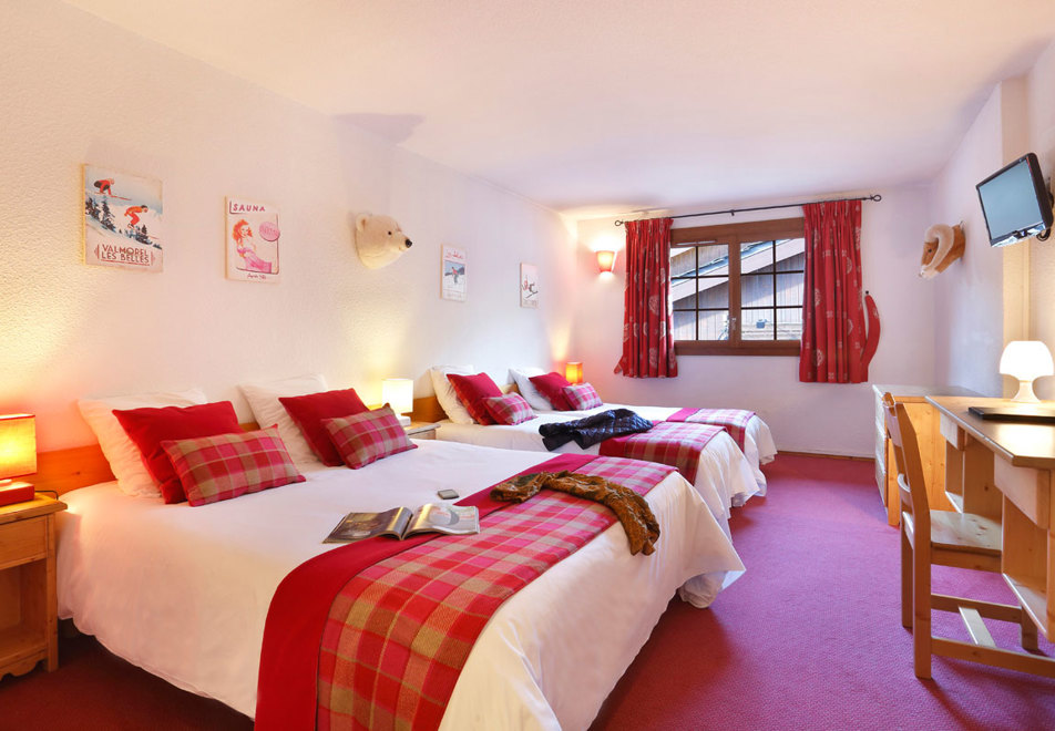 Hotel du Bourg, Valmorel (Hotel) - Family Room (For 4)