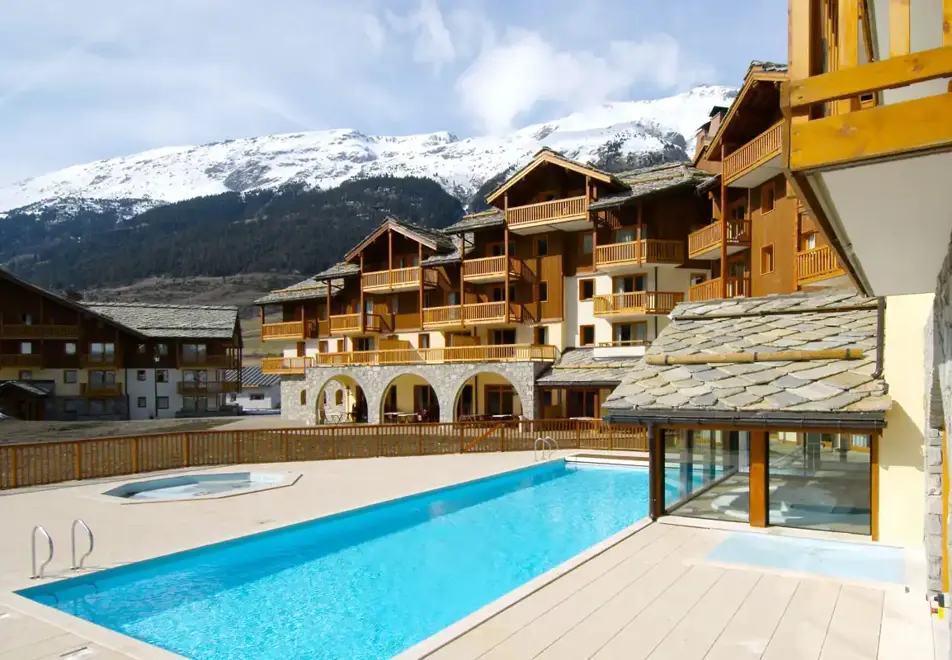 Les Alpages de Val Cenis, Val Cenis (self catered apartments) - Outdoor pool