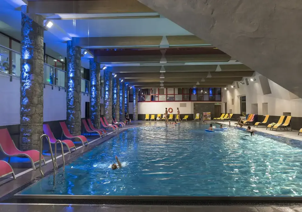 Le Centaure-Flaine-Indoor pool (3).webp