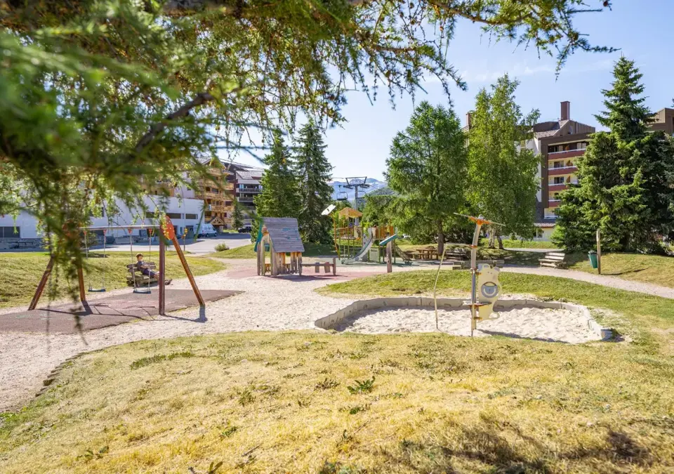 Alpe d'Huez playground.webp