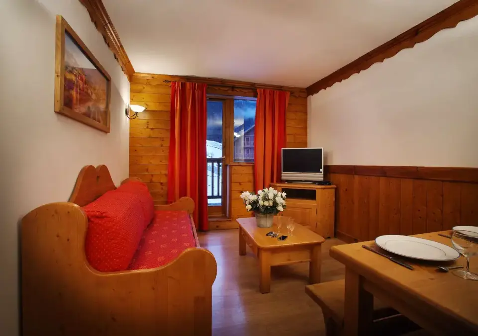 Chalet des Neiges-Oz 3300-2 bed (2).webp