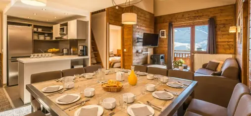 Chalet Val 2400