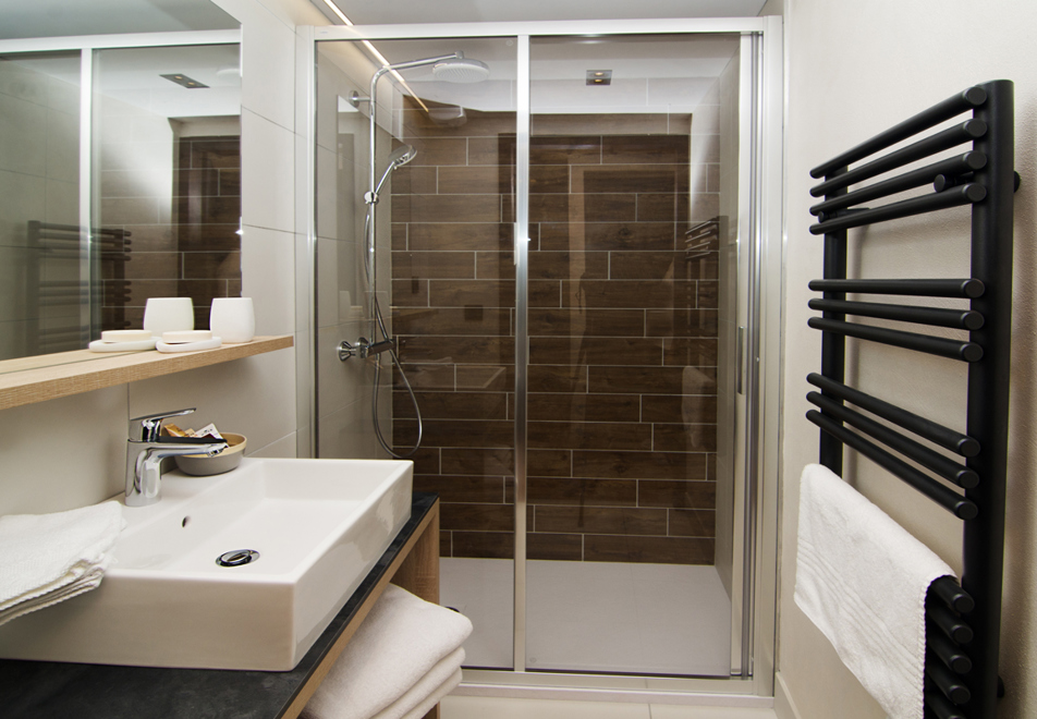 Les Armaillis, Les Saisies (self catered apartments) - Shower room