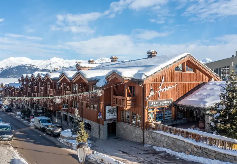Chalets du Forum, Courchevel (self catered apartments)