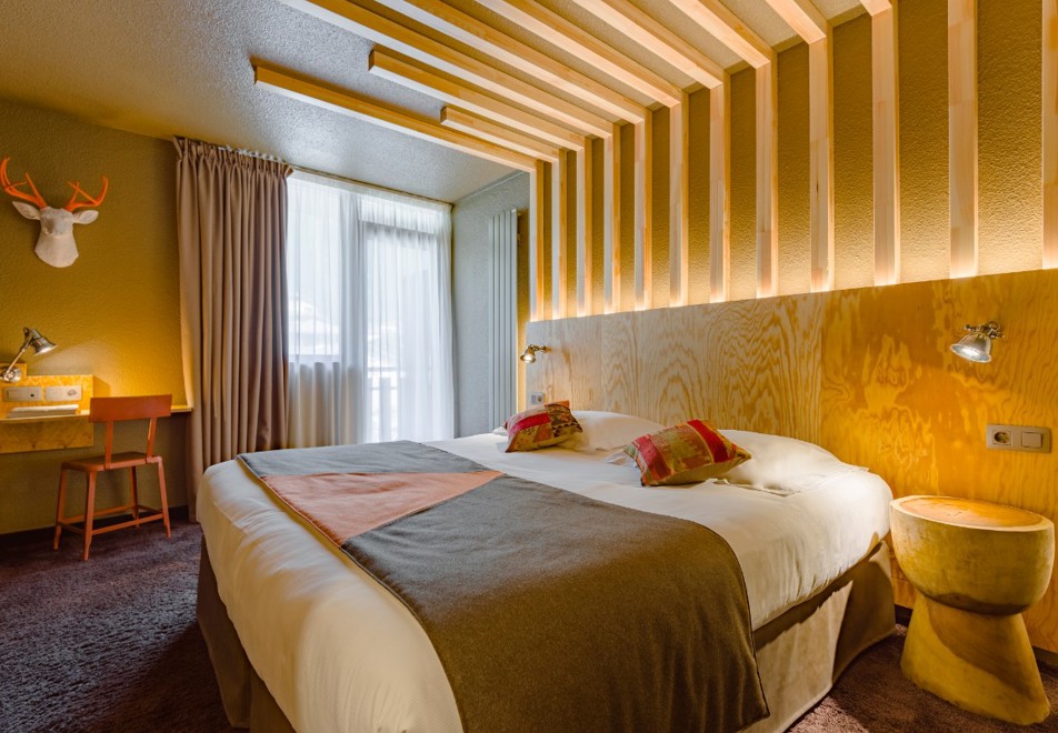 Refuge des Aiglons, Chamonix (hotel) - Double Bedroom