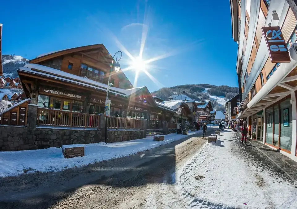 Valloire village (1).webp