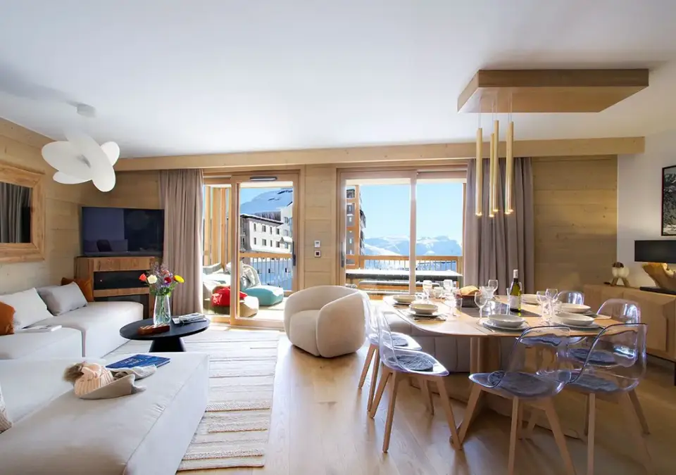 Phoenix-Alpe d'Huez-Typical A building apartments (6).webp