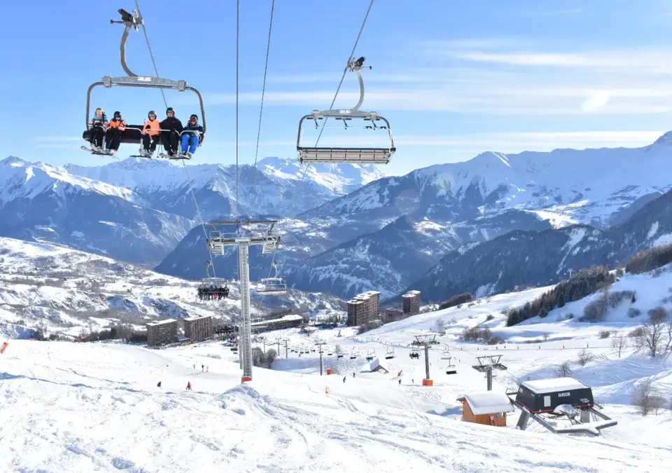 Le Corbier_vue pistes ©Corbier Tourisme.webp