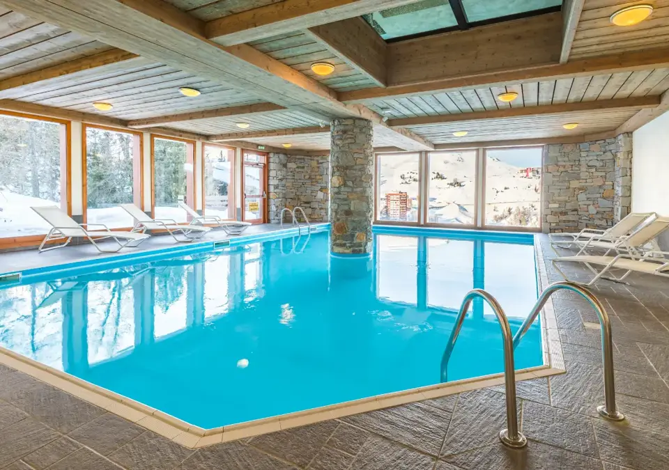 Aspen-La Plagne-Indoor pool (7).webp