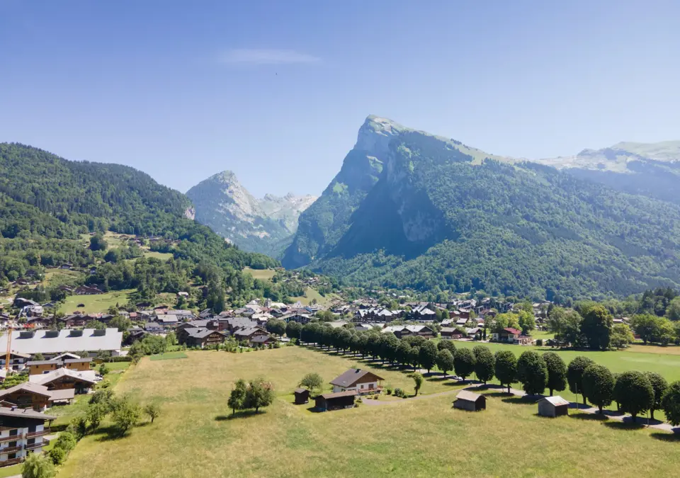 SUMMER HEADER-Samoens (©MMV-ManuReyboz)-2000px (1).webp