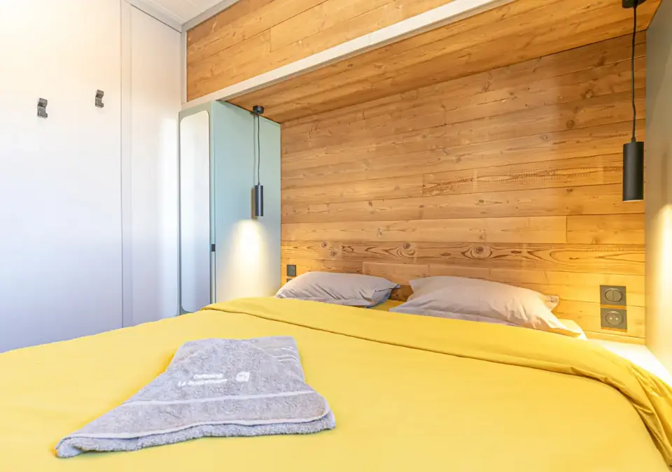 Camping La Buidonnière, Aussois-Chalet 6 pers (2).webp