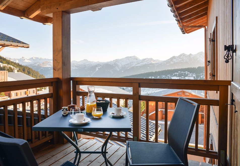 Les Armaillis, Les Saisies (self catered apartments) - Balcony with views