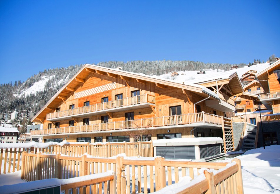 Mendi Alde & Chamois, La Clusaz (self catered apartments + hotel)