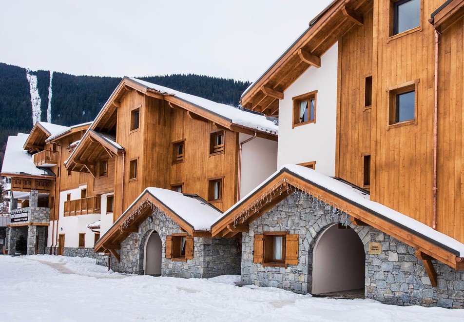 Les Chalets de Leana, Les Carroz (self catered apartments) - View towards lift