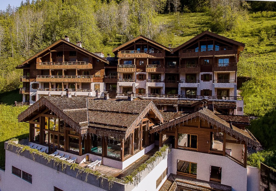 Grandes Alpes, La Clusaz (self catered apartments)