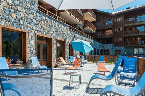 Les Chalets de Layssia, Samoens (self catered apartments) - Sun Terrace