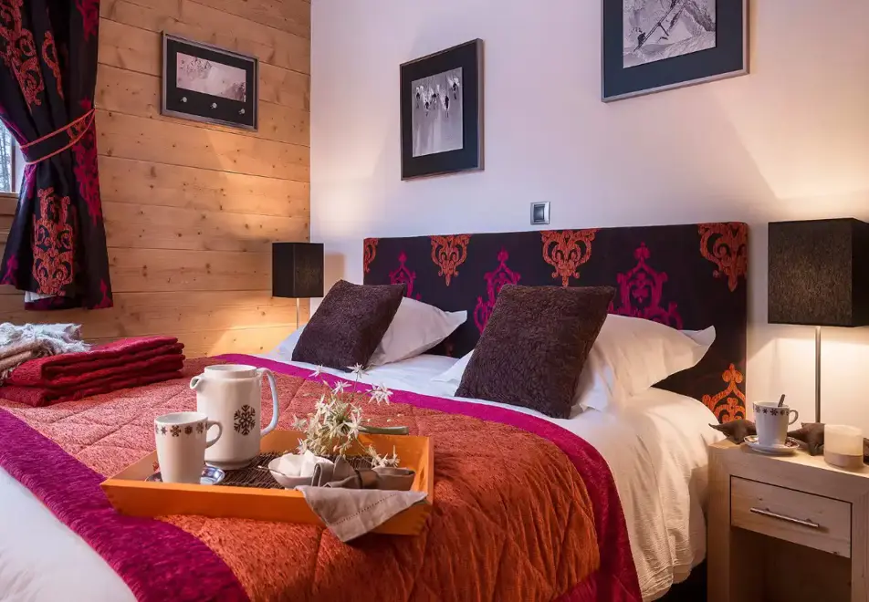 Kalinda, Tignes 1800 (self catered apartments) - Double Bedroom