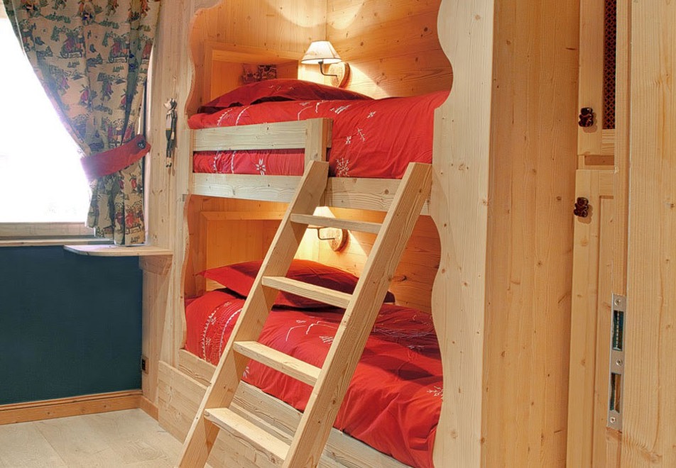 Chalet Rose, St Martin de Belleville (self catered chalet) - Bunk Room
