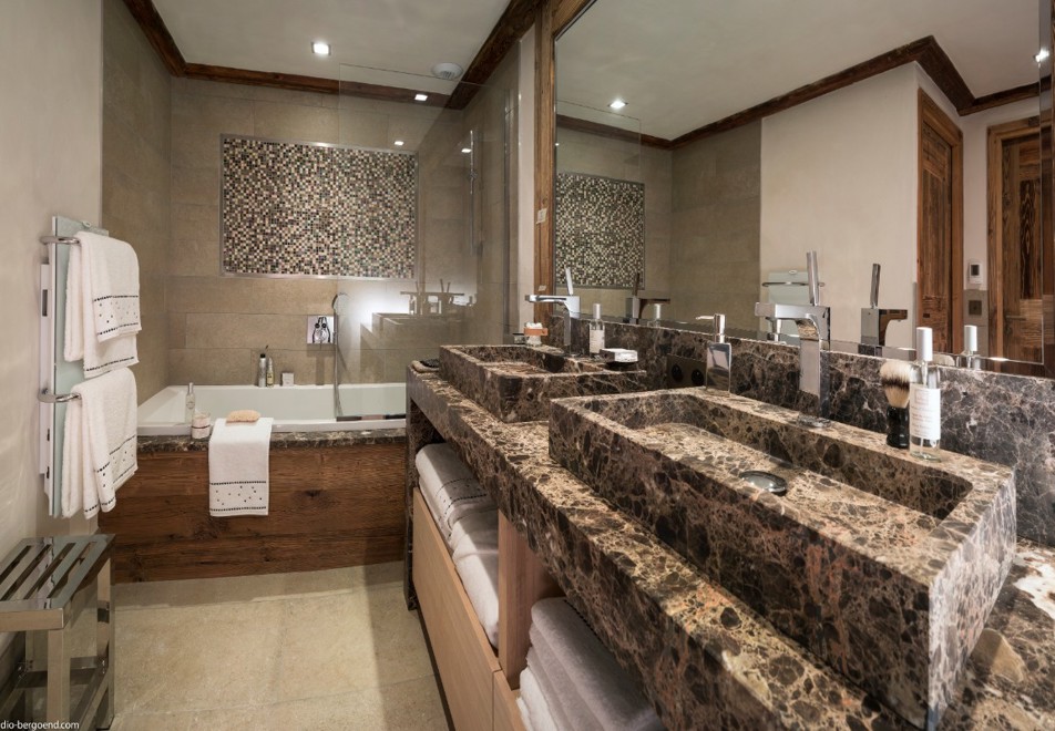 Chalet Julie, Grand Bornand (self catered chalet) - Bathroom