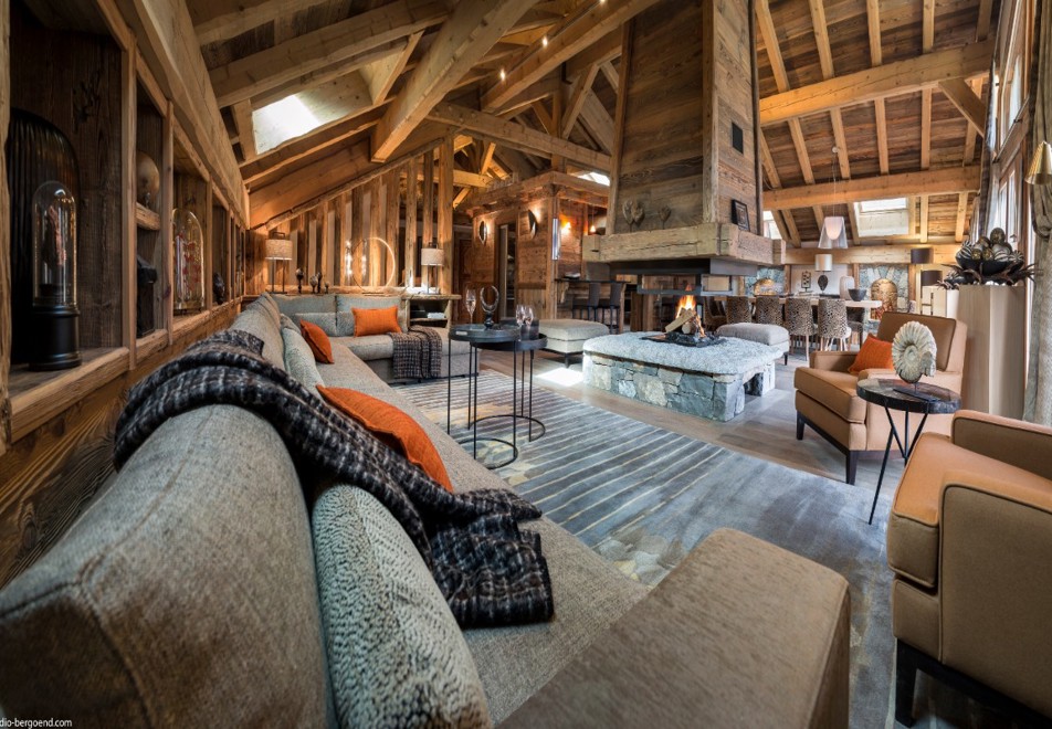 Chalet Julie, Grand Bornand (self catered chalet) - Living area with open fireplace