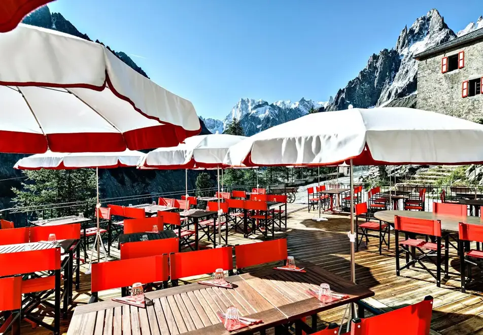 Terminal Neige Refuge du Montenvers, Chamonix (hotel) - Terrace