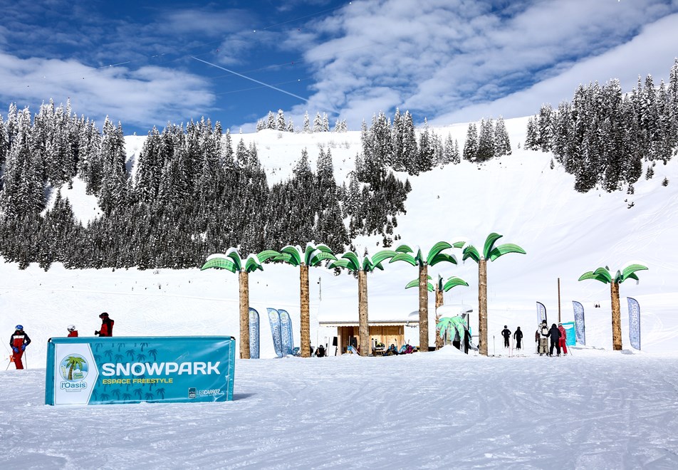 Les Carroz Ski Resort - Cool Zone Oasis (©MilloMoravski)