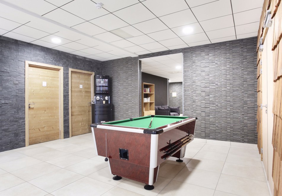 Mendi Alde & Chamois, La Clusaz (self catered apartments + hotel) - Reception