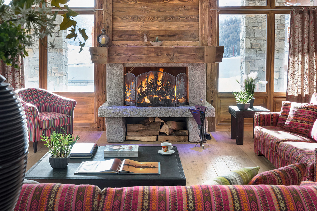 Romantic Gestures in the Mountains: Spend an evening in by the fire