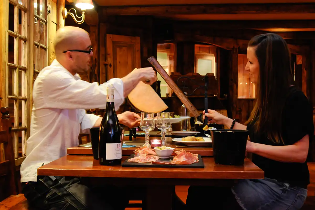 Top food to eat when skiing in the French Alps: Raclette