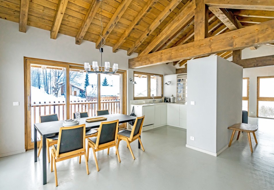 Home (Apartment 4), St Martin de Belleville (self catered apartment) - Kitchen/dining area