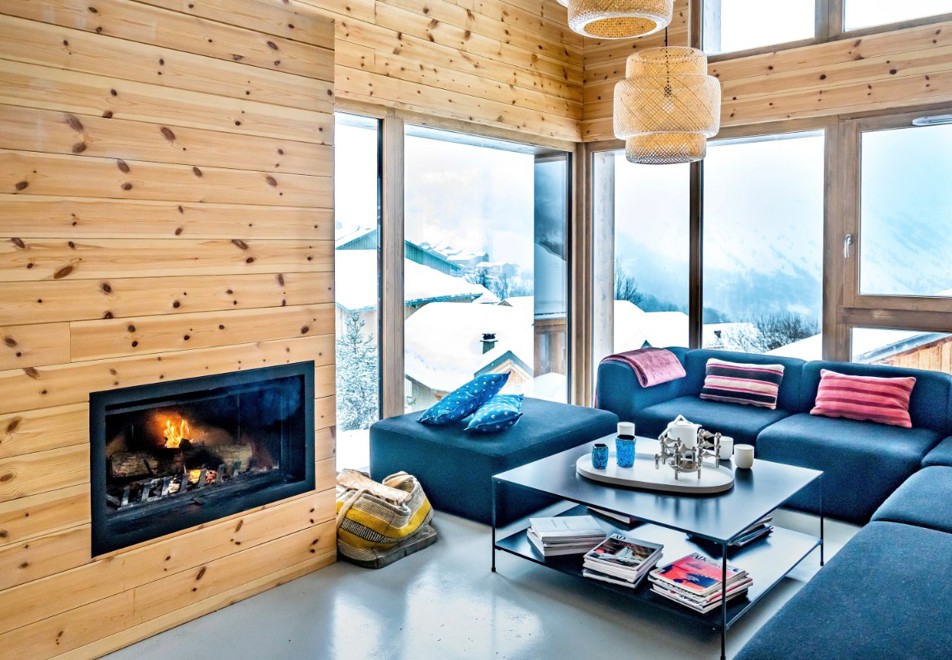 Home (Apartment 5), St Martin de Belleville (self catered apartment) - Living area