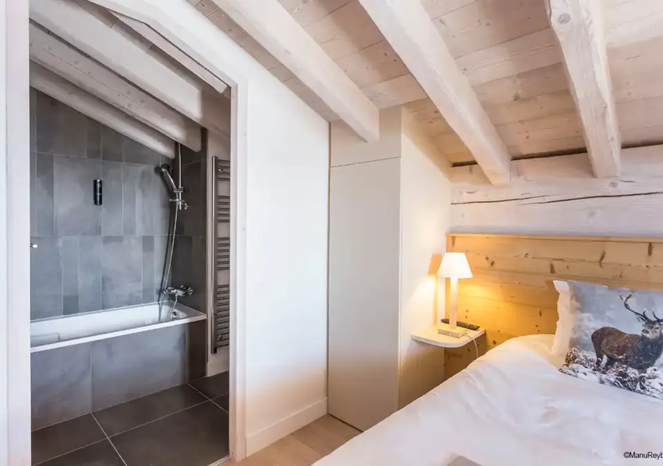Hameau de Barthelemy, La Rosiere (self catered apartments) OPT - 2 bedroom cabin 7 (12)