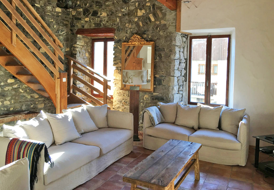 Maison du Bourg, Samoens (self catered chalet) - Living area