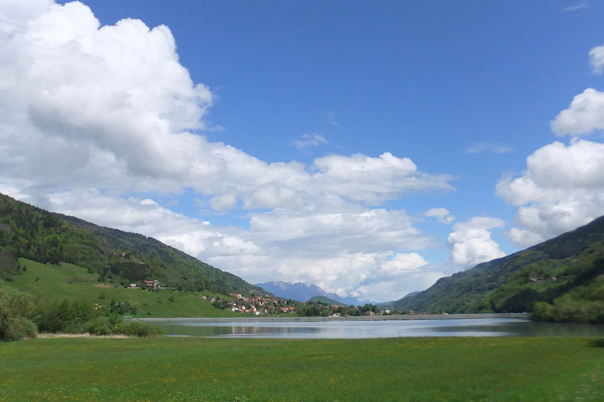 Lake Flumet near Notre Dame de Bellecombe