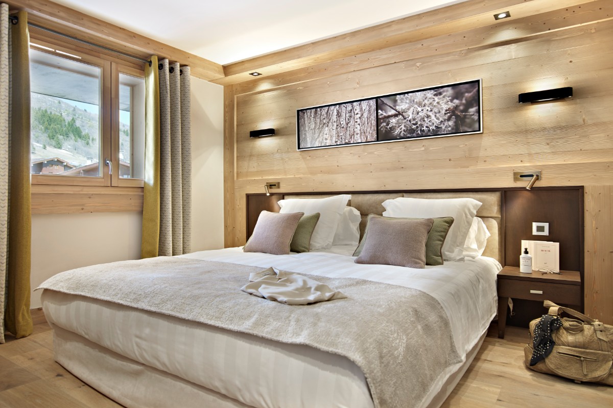 Anitea, Valmorel (self catered apartments) - Double bedroom